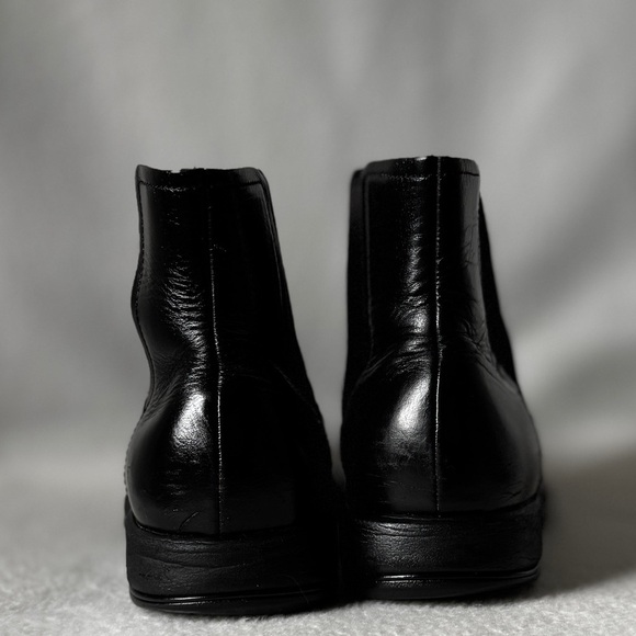 Cole Haan Size 8 1/2 Men’s Black Leather Chelsea Boots - Picture 12 of 13